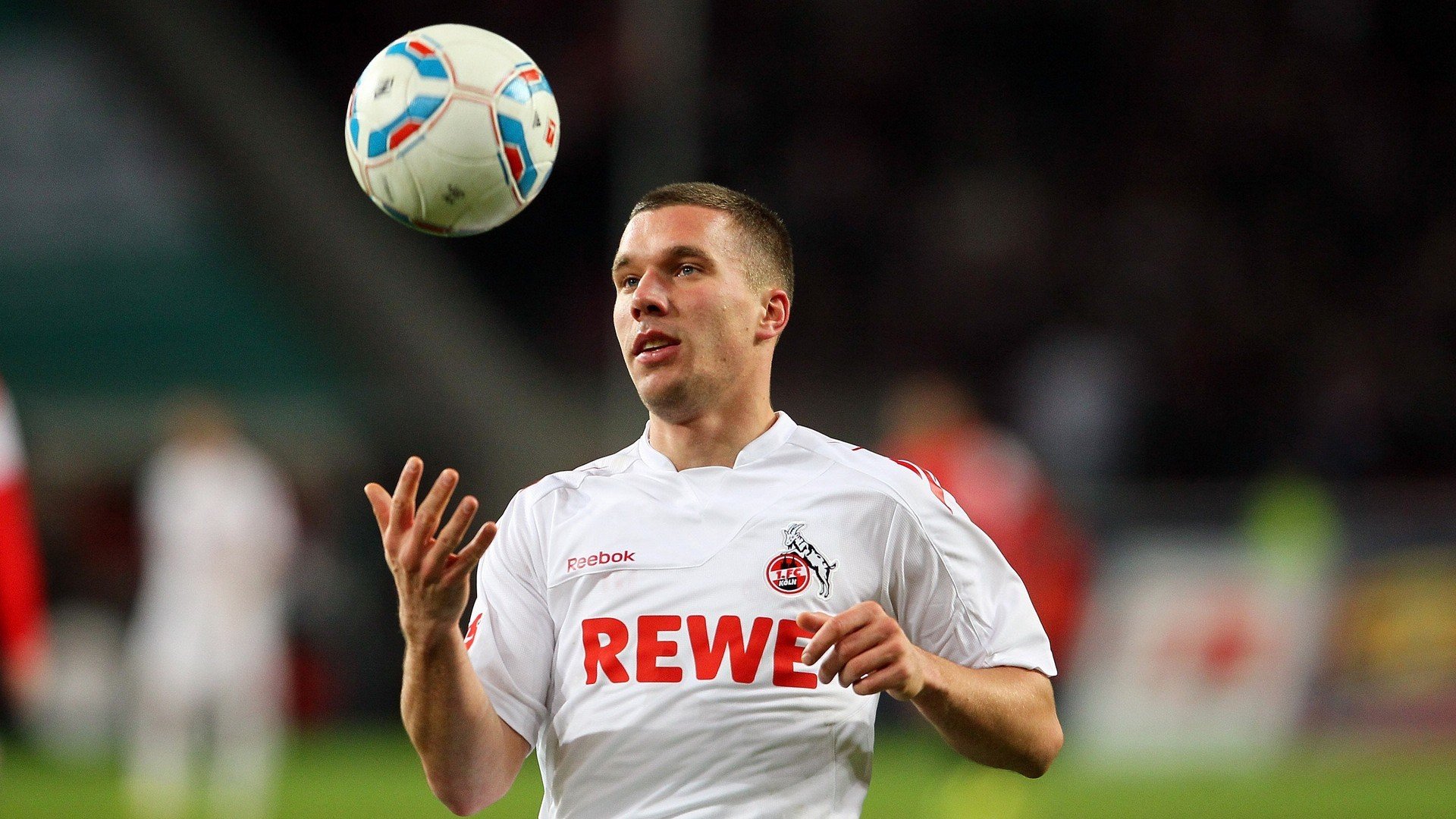 开云体育官方网站登陆-王楚钦换新球拍状态明显提升，王楚钦球品